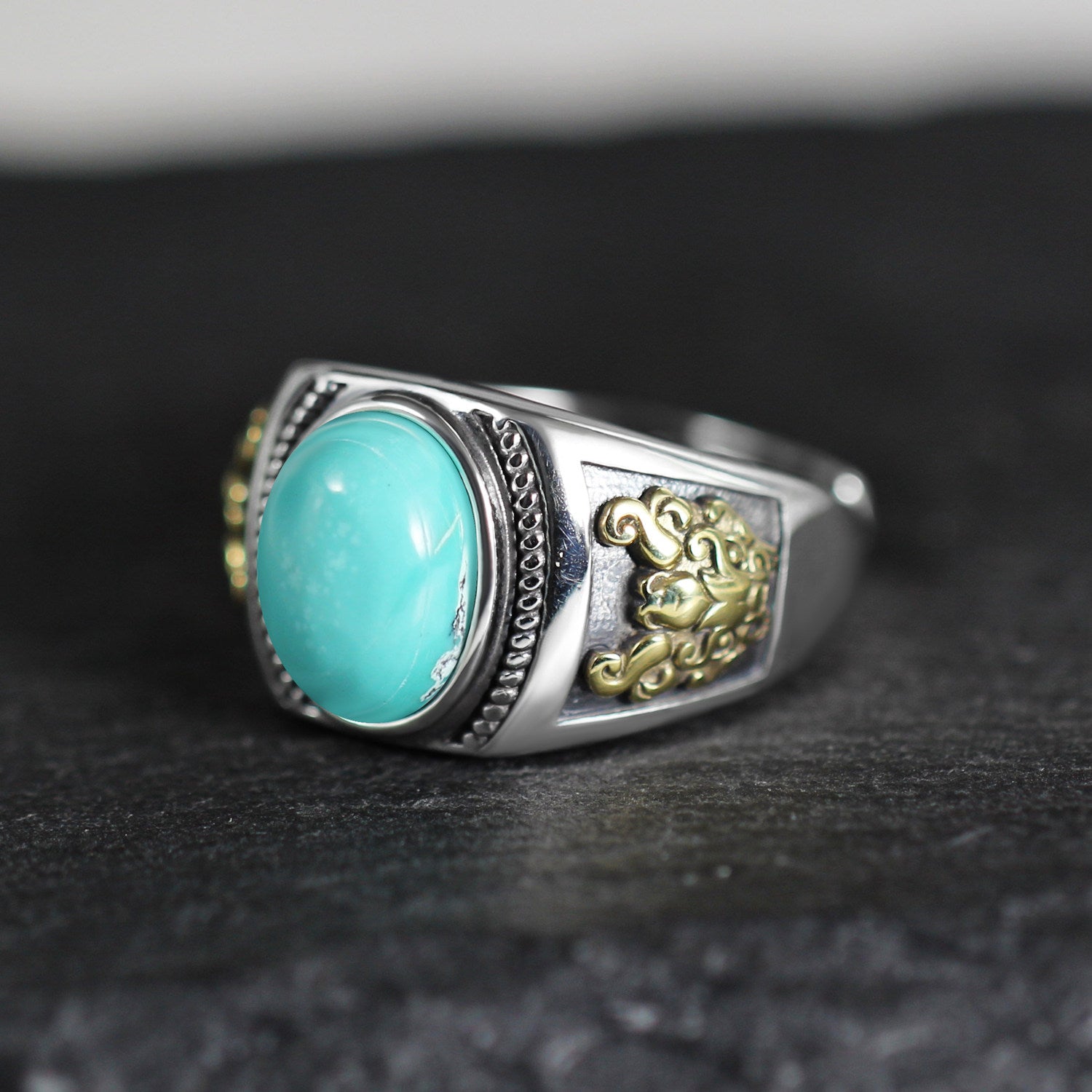 Vintage Oriental Wealth Stone Mount 925 Sterling Silver Ring