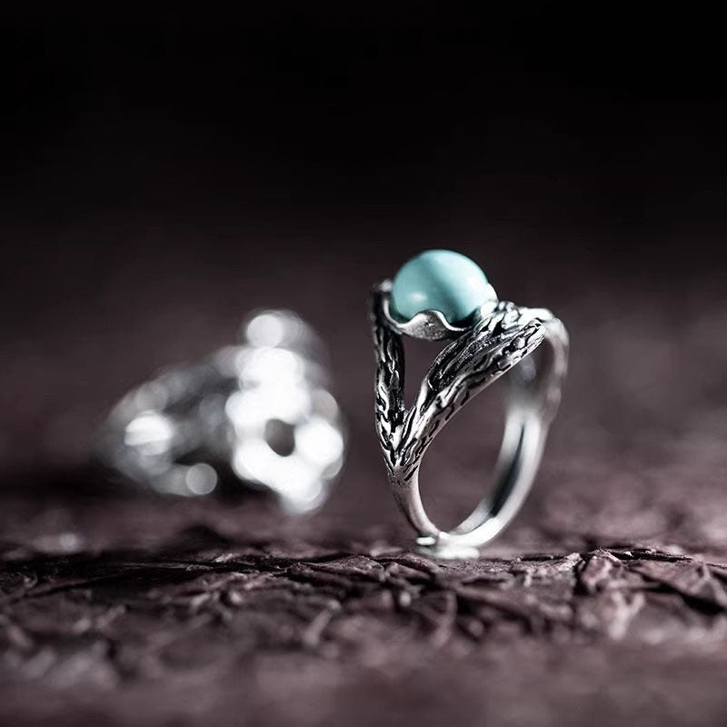 Anillo de acero inoxidable con forma de cuerpo 3D
