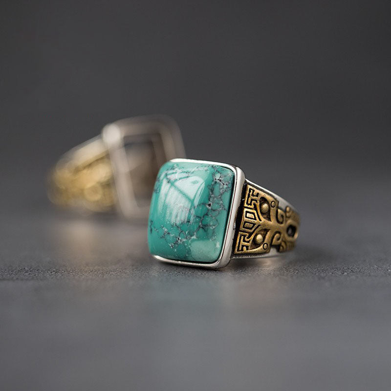 Anillo de acero inoxidable con forma de cuerpo 3D