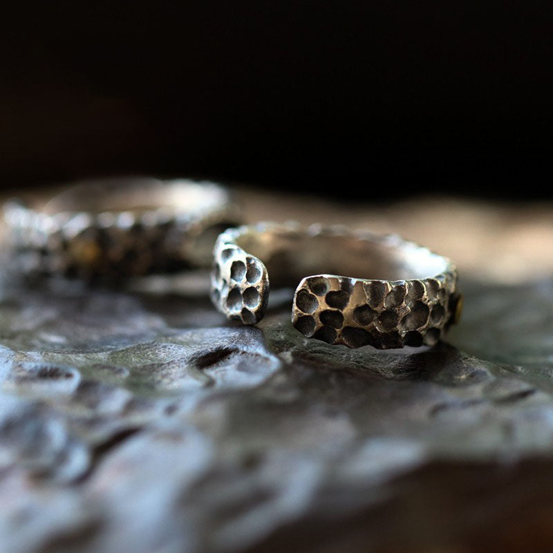 Bague en acier inoxydable en forme de corps 3D