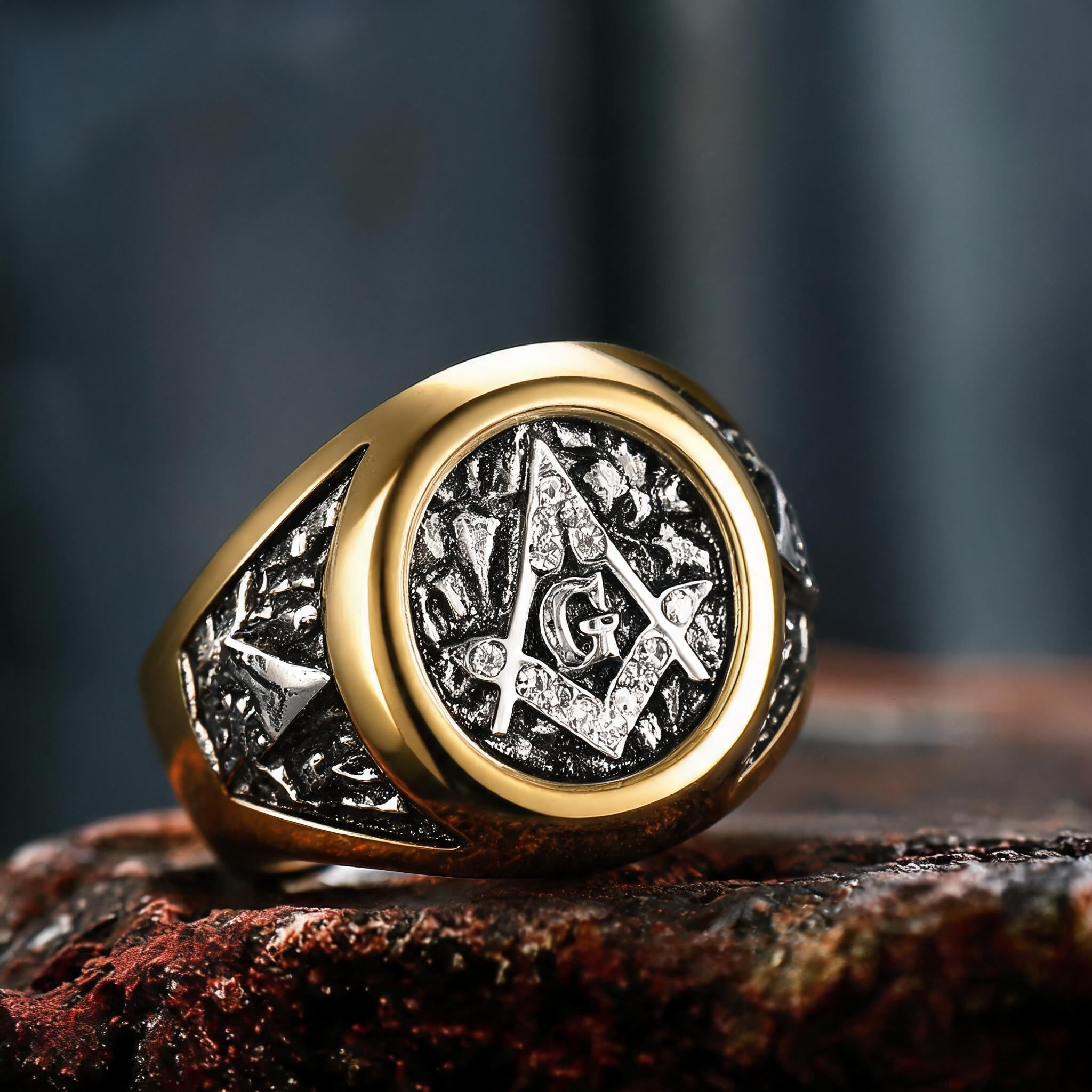 Masonic AG Freemason Diamond-Inlaid Ring