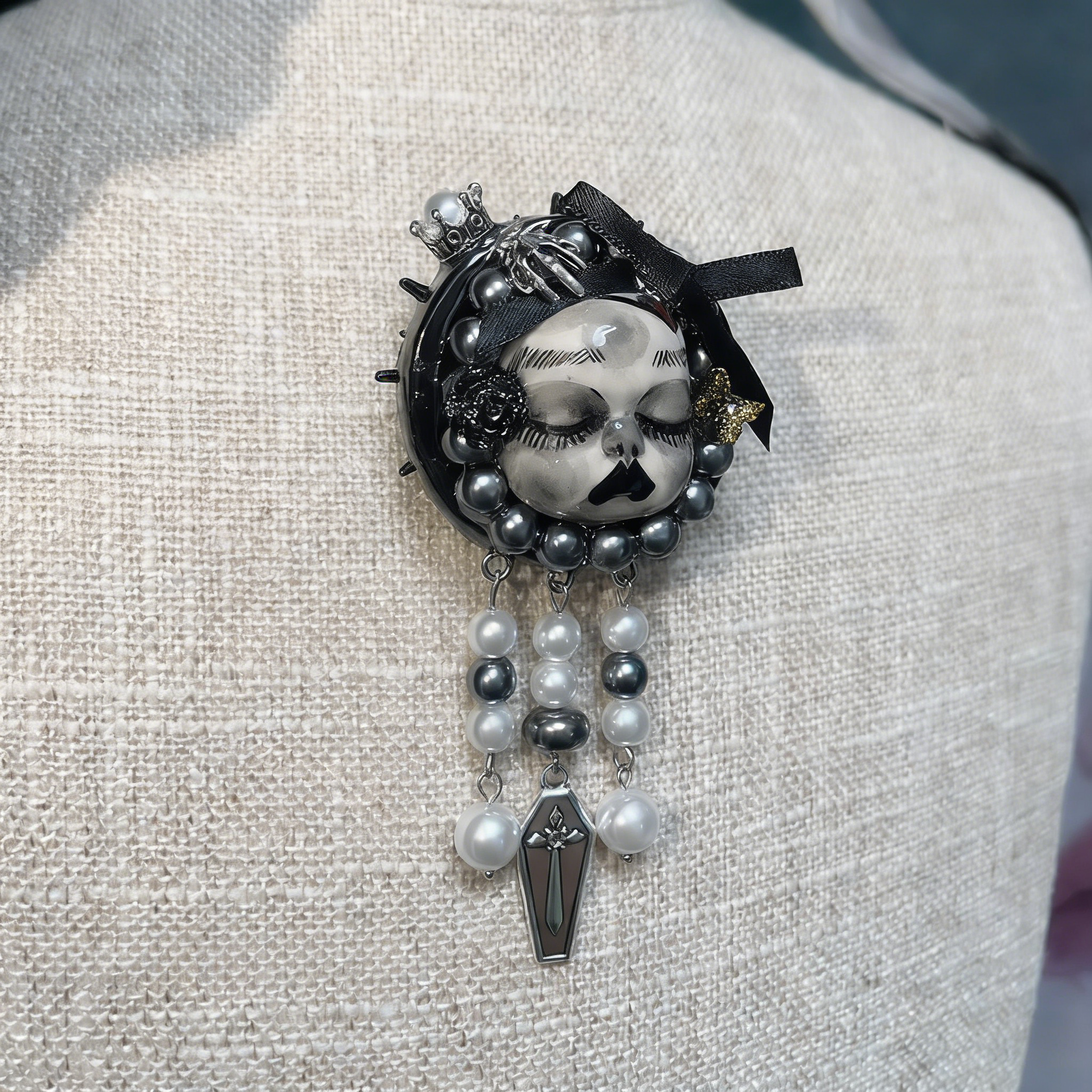 Gloomy Bone Coffin Brooch