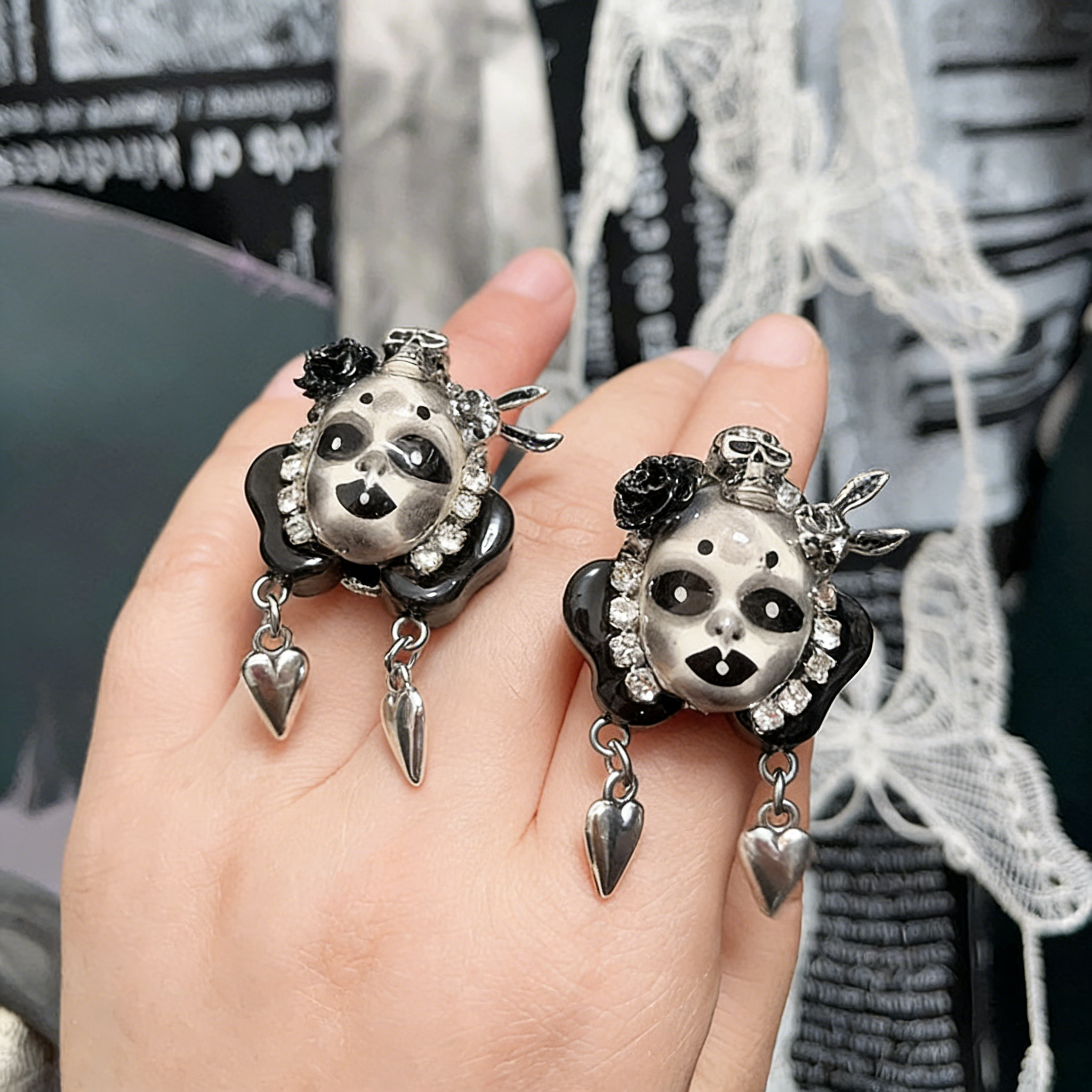 Black and White Skull Bunny Rose Ring