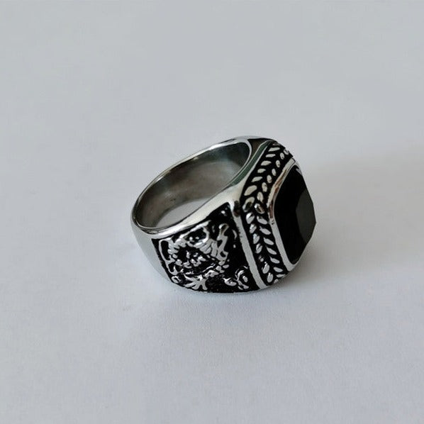 Anello in acciaio inossidabile a forma di corpo 3D