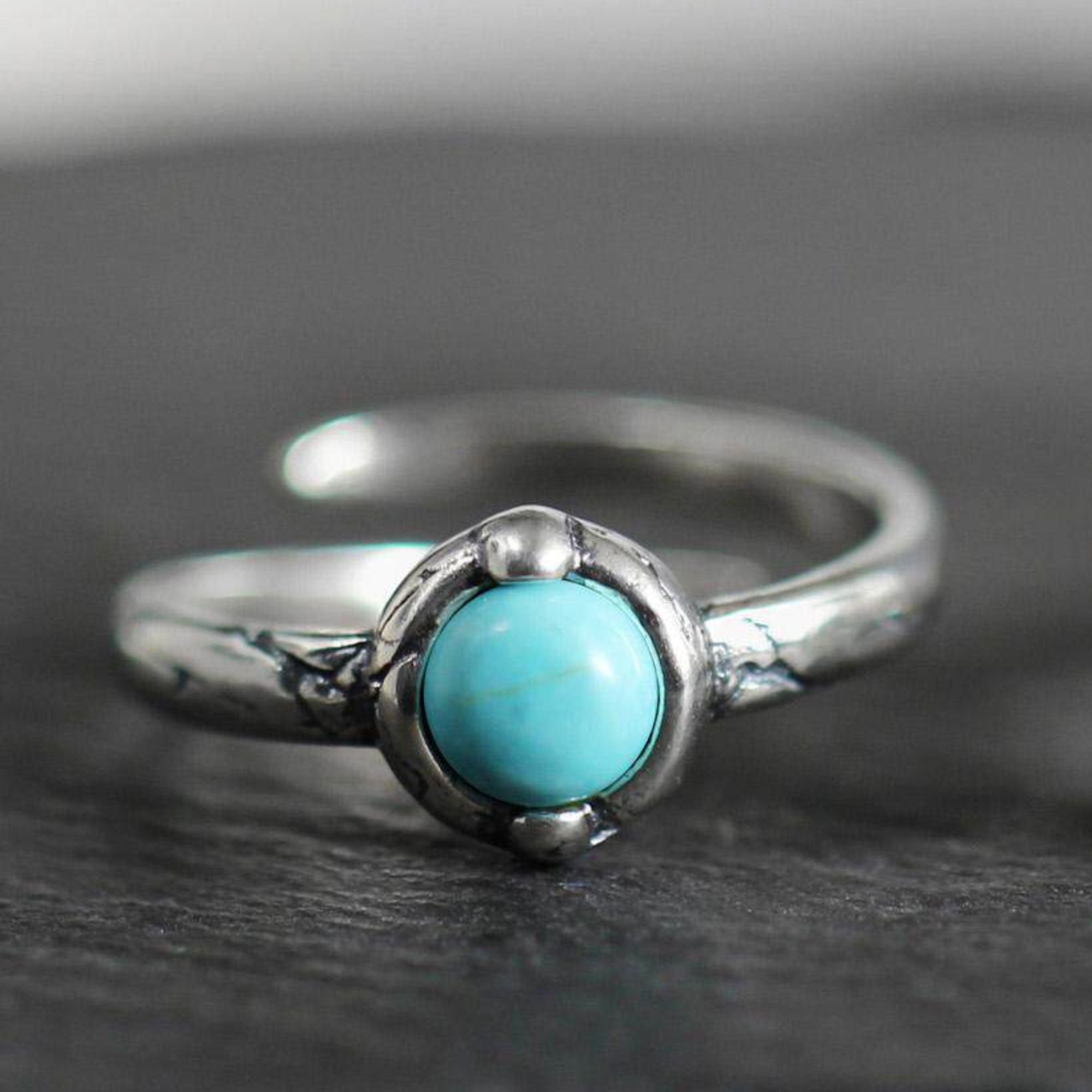Bague en acier inoxydable en forme de corps 3D