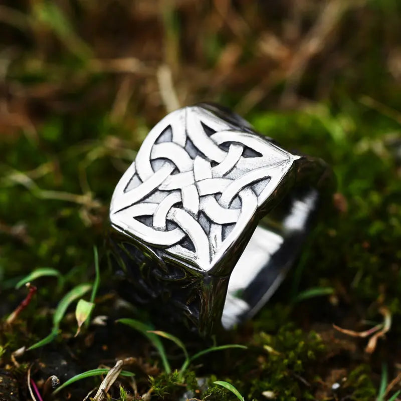 Celtic Knot Stainless Steel Band Ring - Vrafi Jewelry