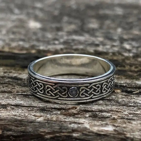 Celtic knots Sterling Silver Ring VRAFI