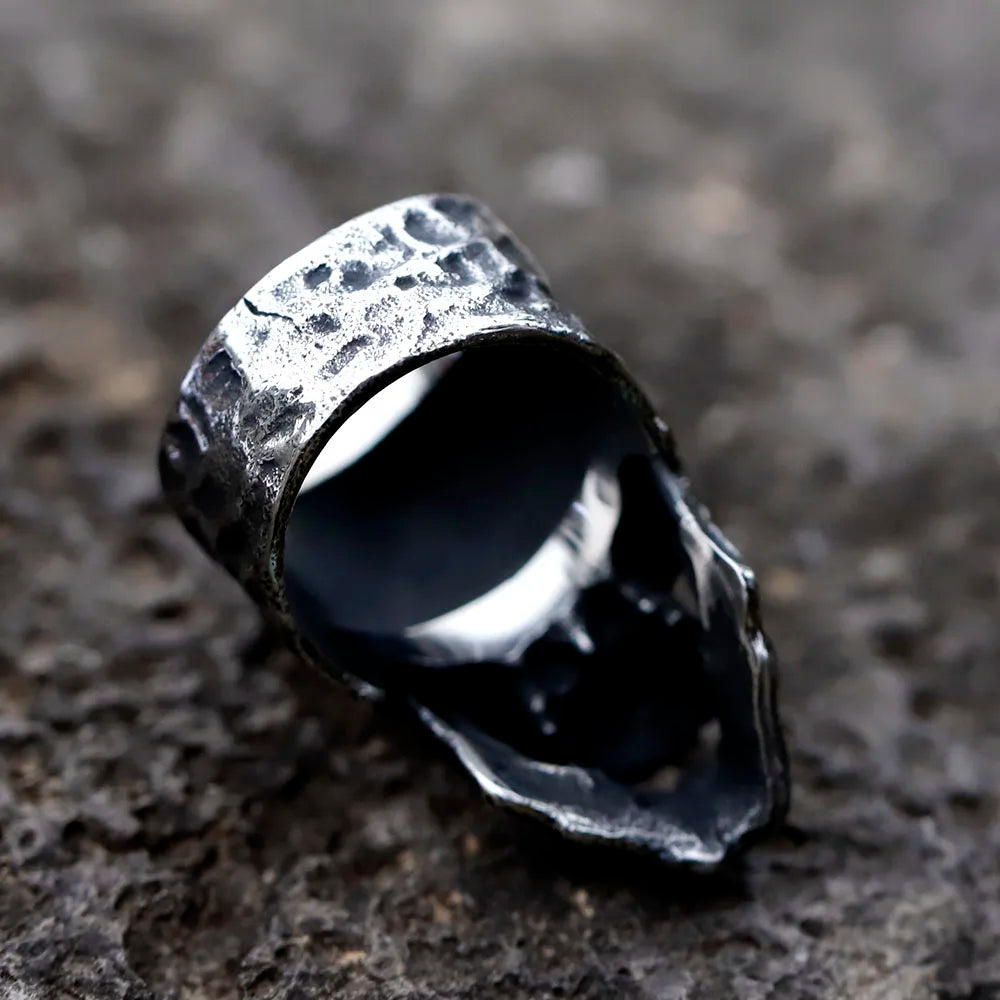 Blumenstruktur mit emailliertem Edelstahlring