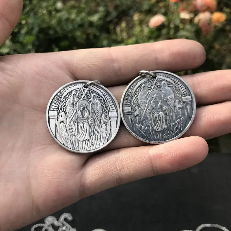Game of Thrones Valar Morghulis Coin - Vrafi Jewelry