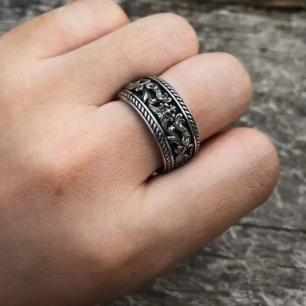 Gothic Style Garland Silver Ring - Vrafi Jewelry
