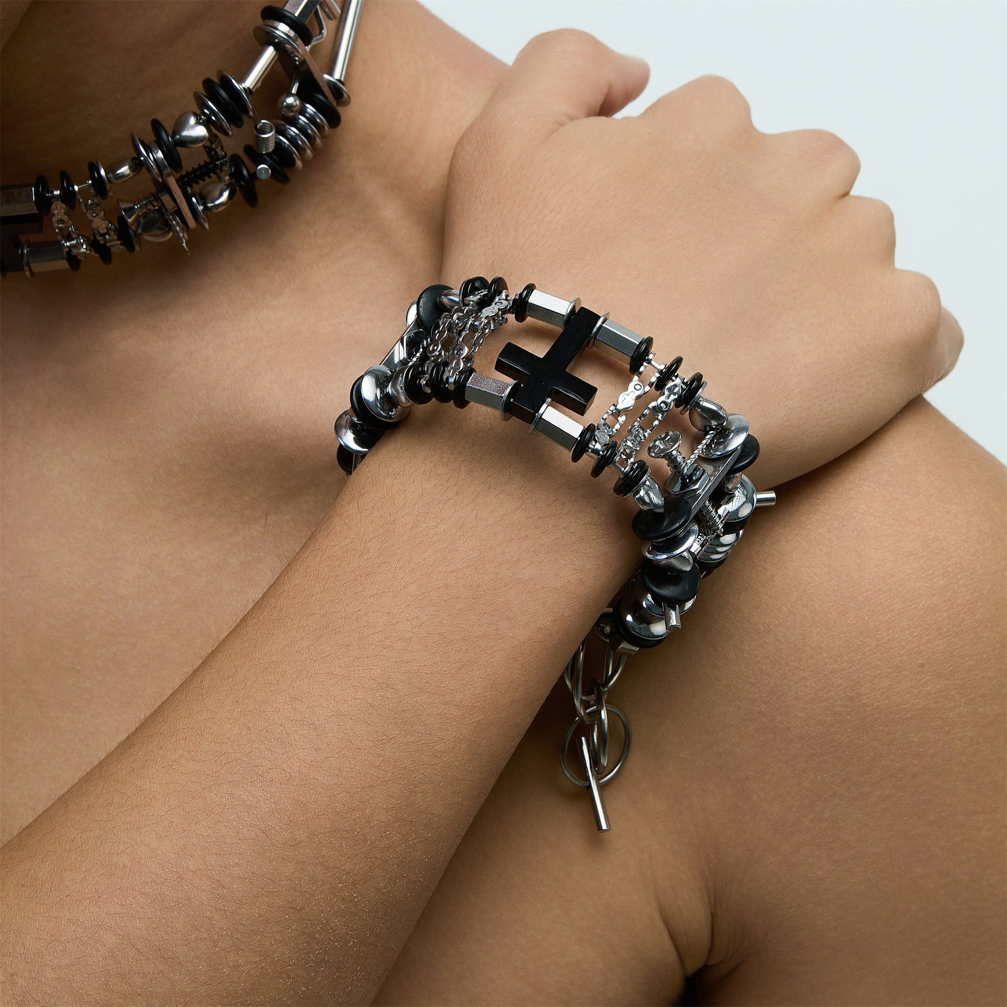 Hematite Cross Mechanical Broadband Bracelet