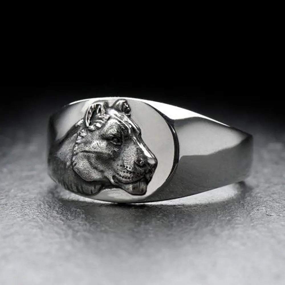 Lioness Signet Silver Ring - Vrafi Jewelry