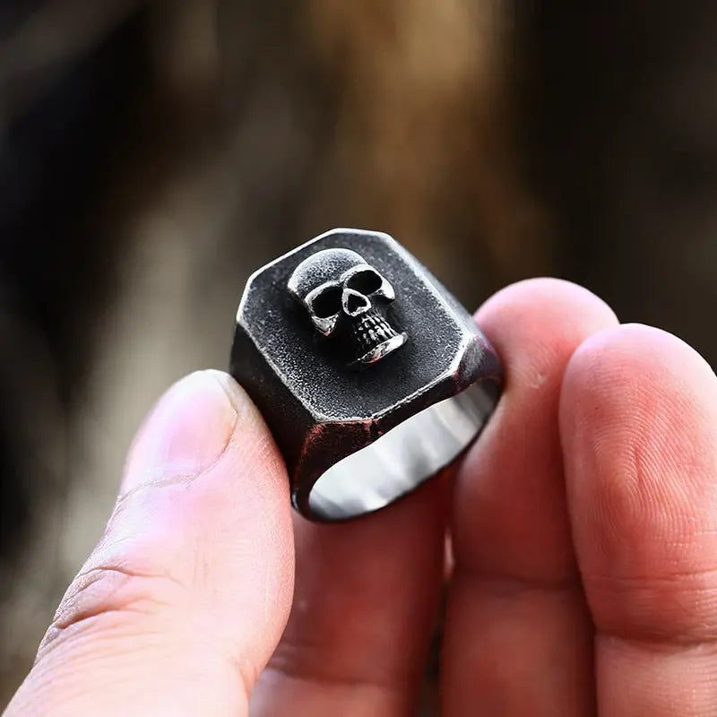 Memento Mori Skull Stainless Steel Ring - Vrafi Jewelry