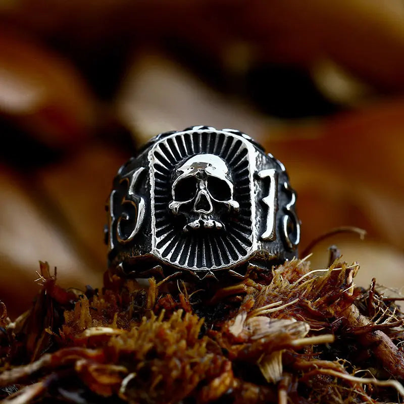 Number 13 Skull Stainless Steel Ring VRAFI