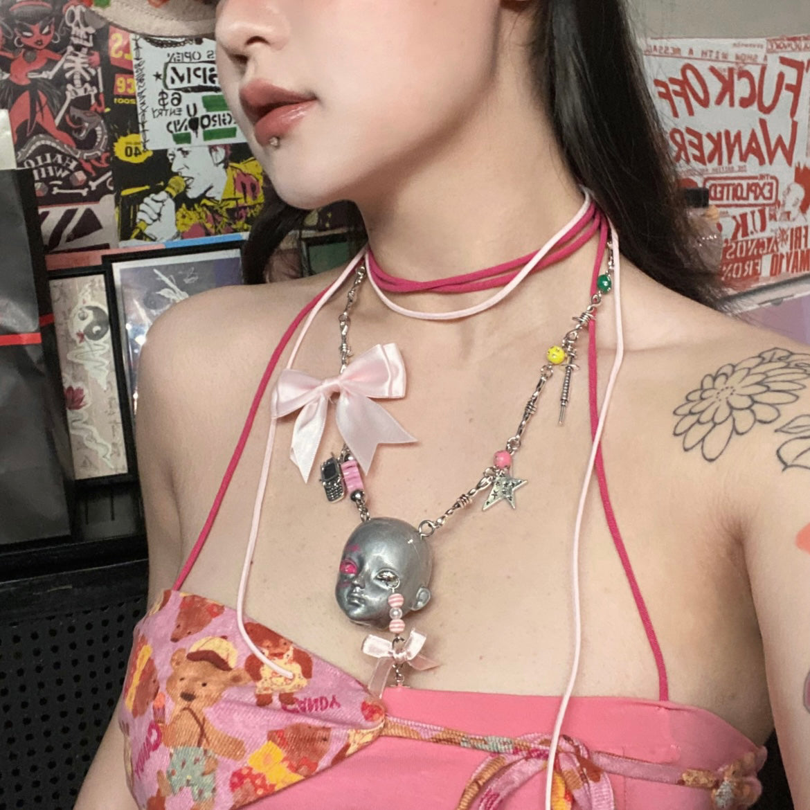 Bow Doll Head Necklace