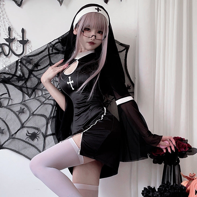 Vampire nun costume