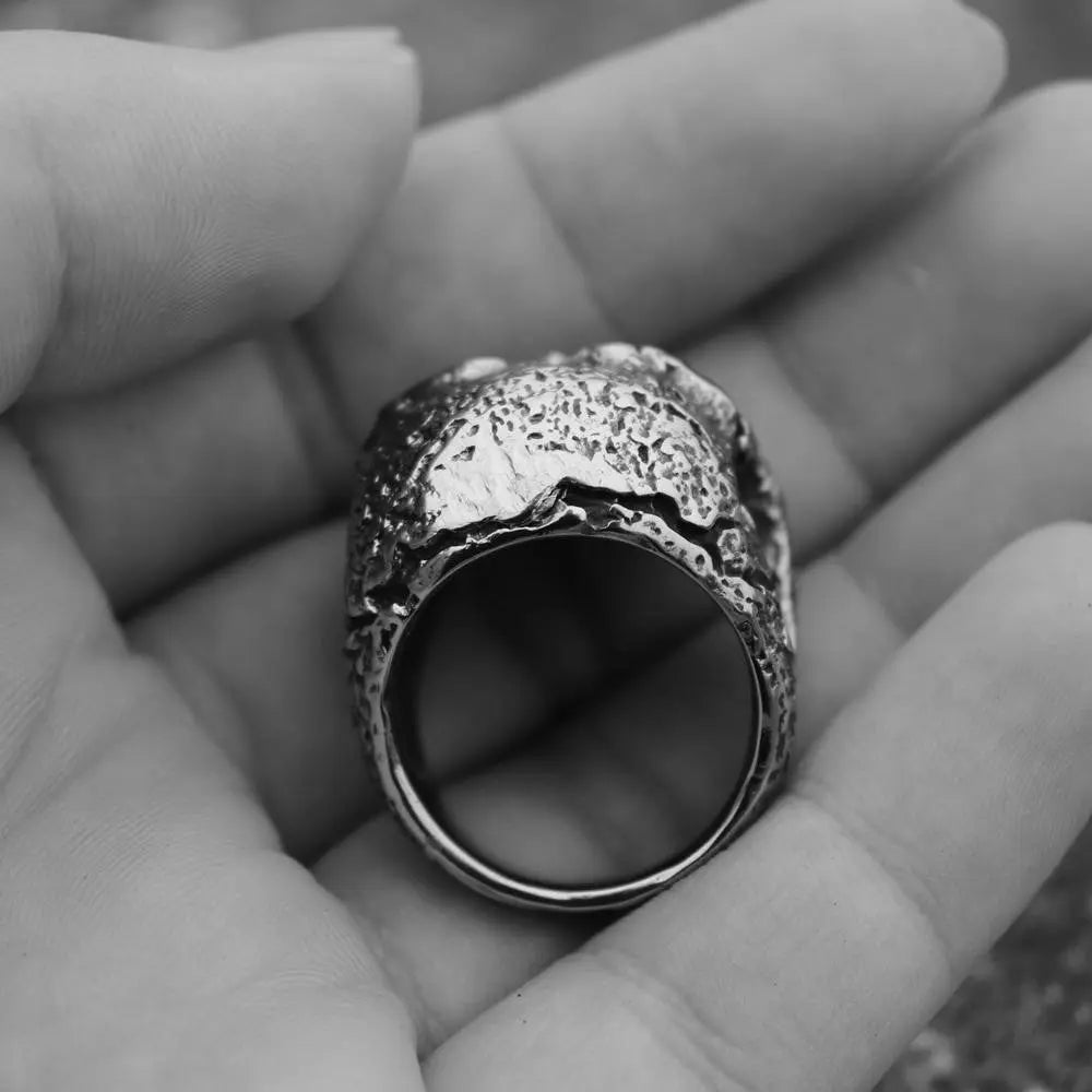 Rugged Skull Stainless Steel Ring - Vrafi Jewelry