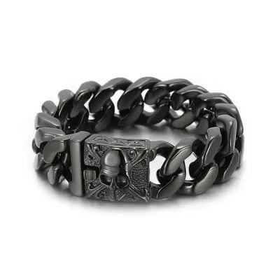 Skull Clasp Stainless Steel Bracelet VRAFI