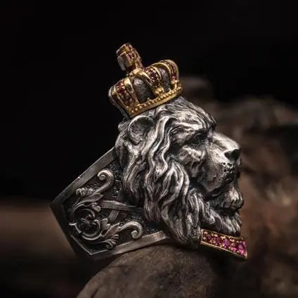 The Crowned Lion King Ring Mix