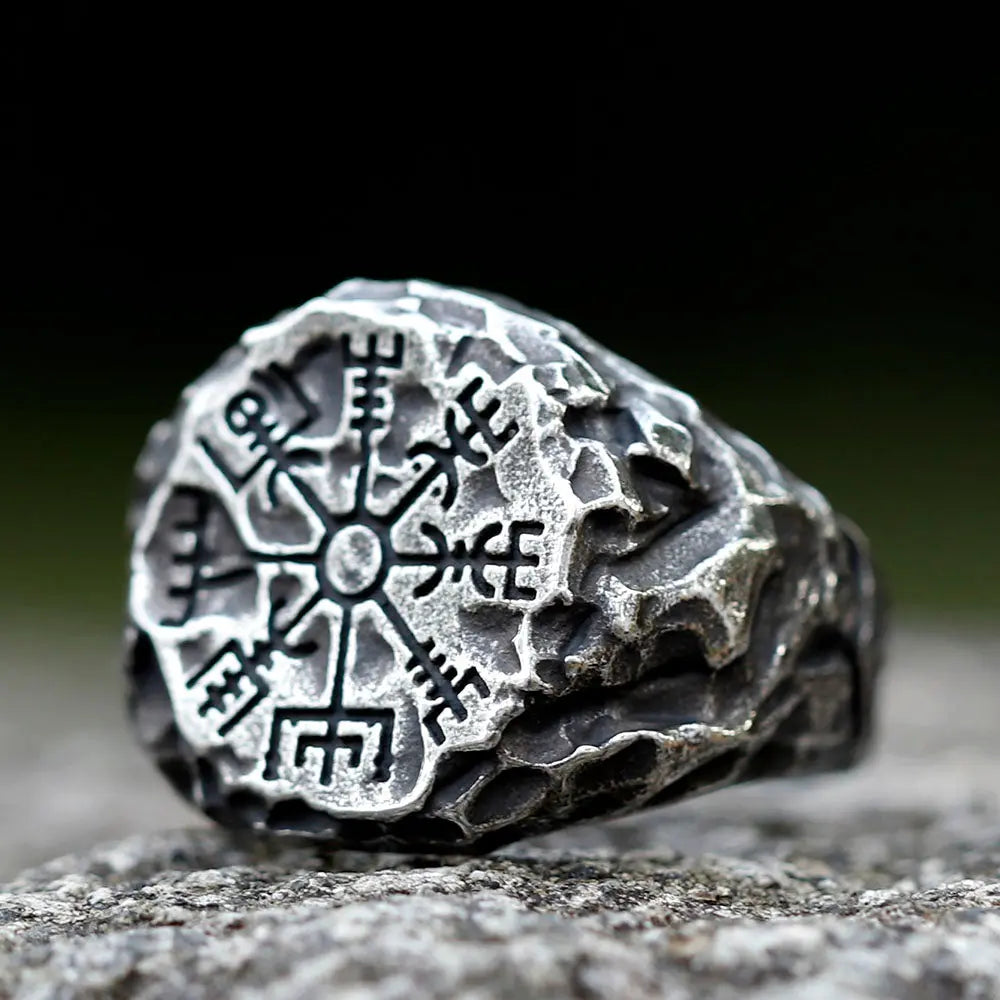 The Vegvisir Stainless Steel Ring VRAFI