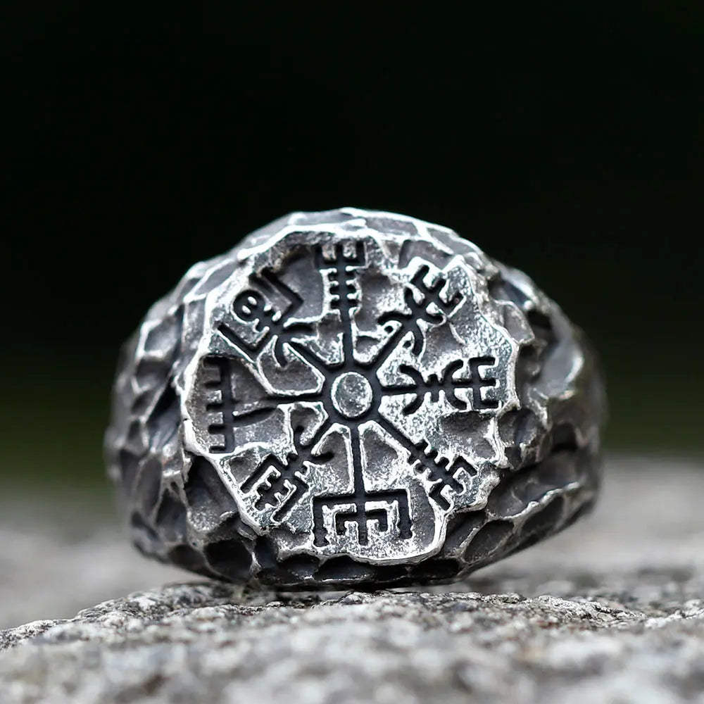 The Vegvisir Stainless Steel Ring VRAFI