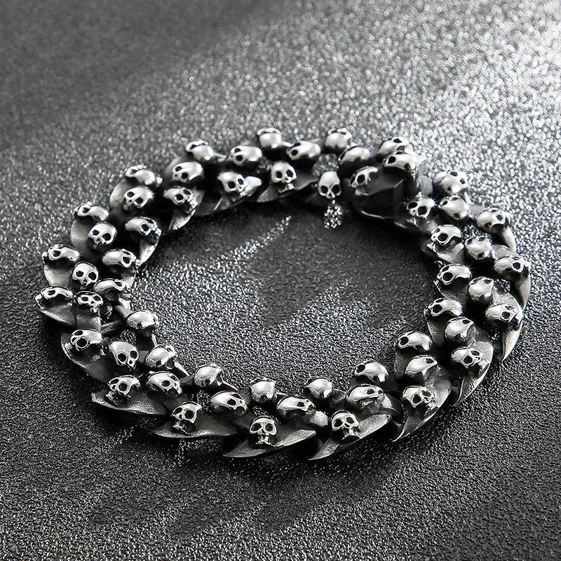 Tiny Skulls Diamond-shaped Links Bracelet VRAFI