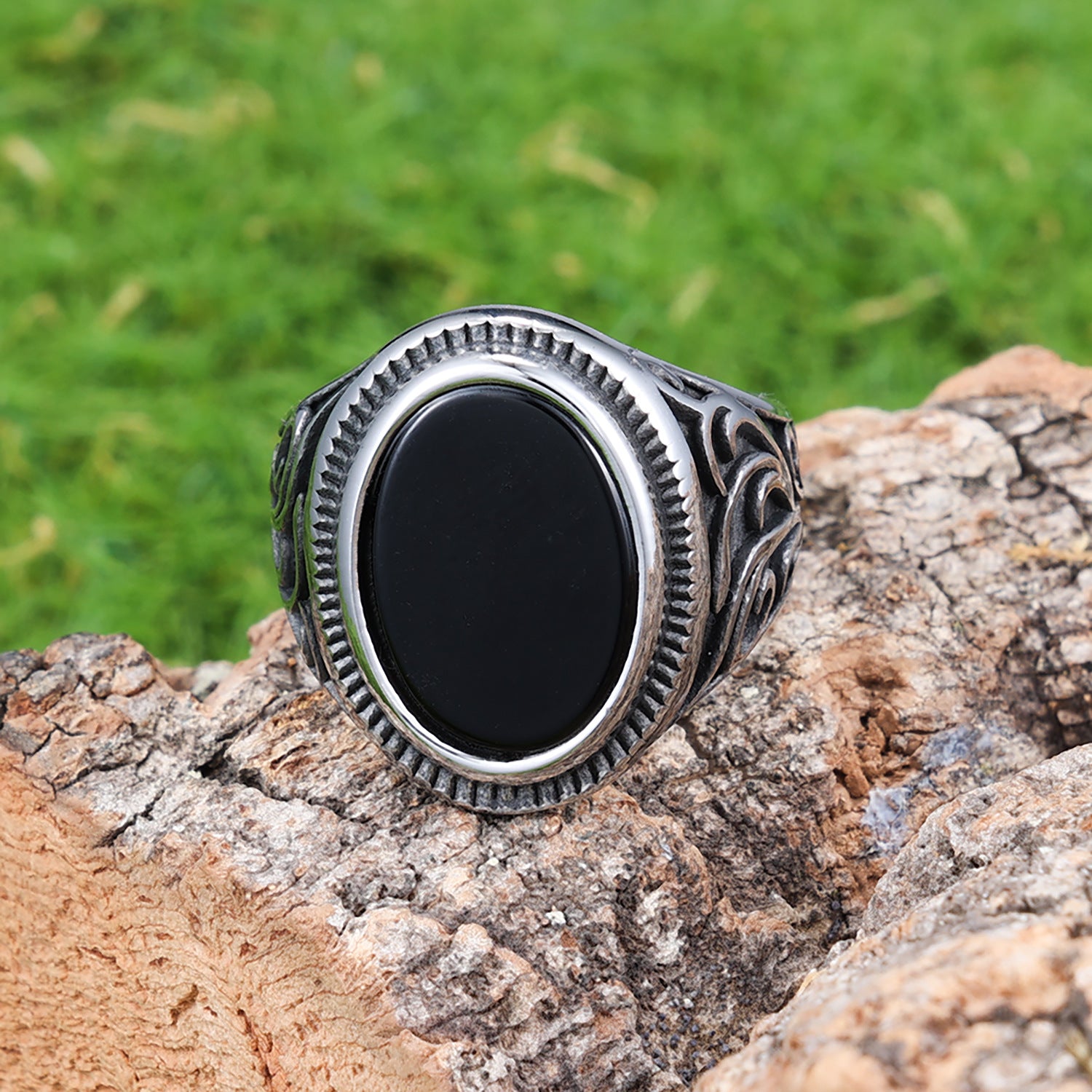 Anello con sigillo minimalista in acciaio inossidabile intagliato