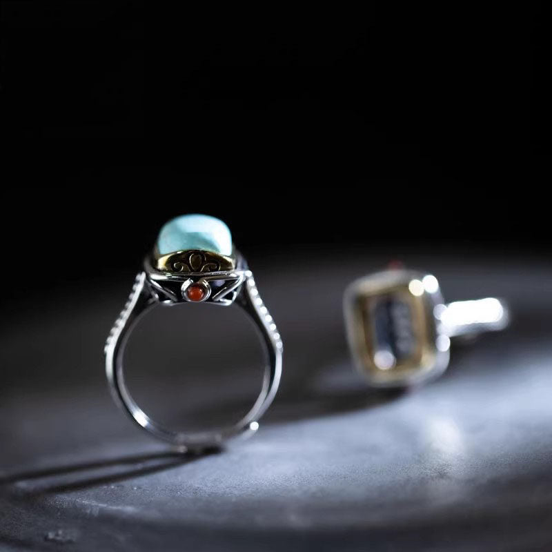 Anillo de acero inoxidable con forma de cuerpo 3D