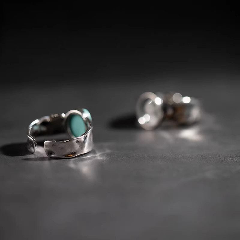 925 Sterling Silver Ring with Raw-Edge Turquoise with Wavy Silver