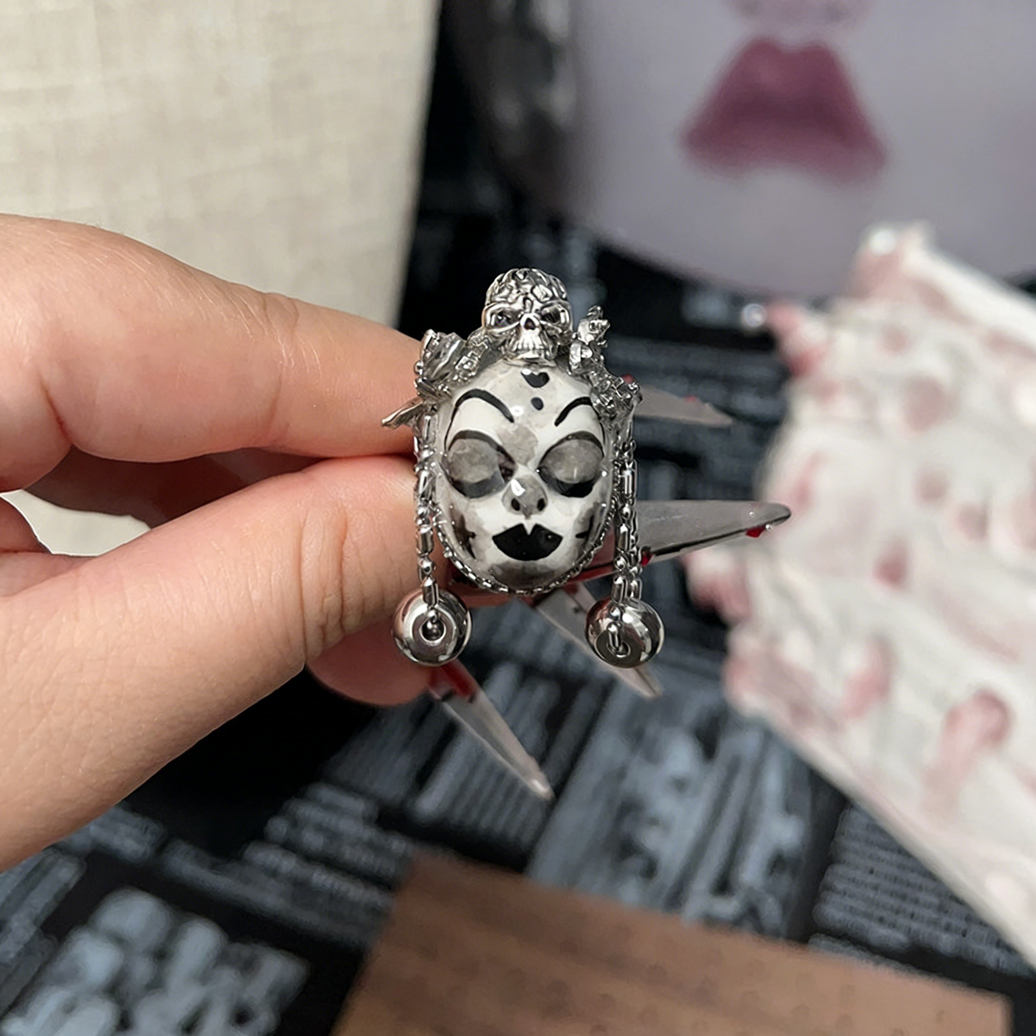 Skull Butterfly Bell Ring