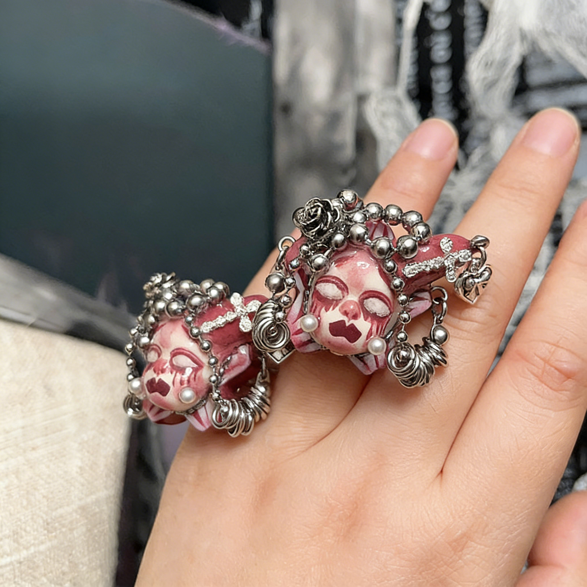 Bloody Rose Metal Ring