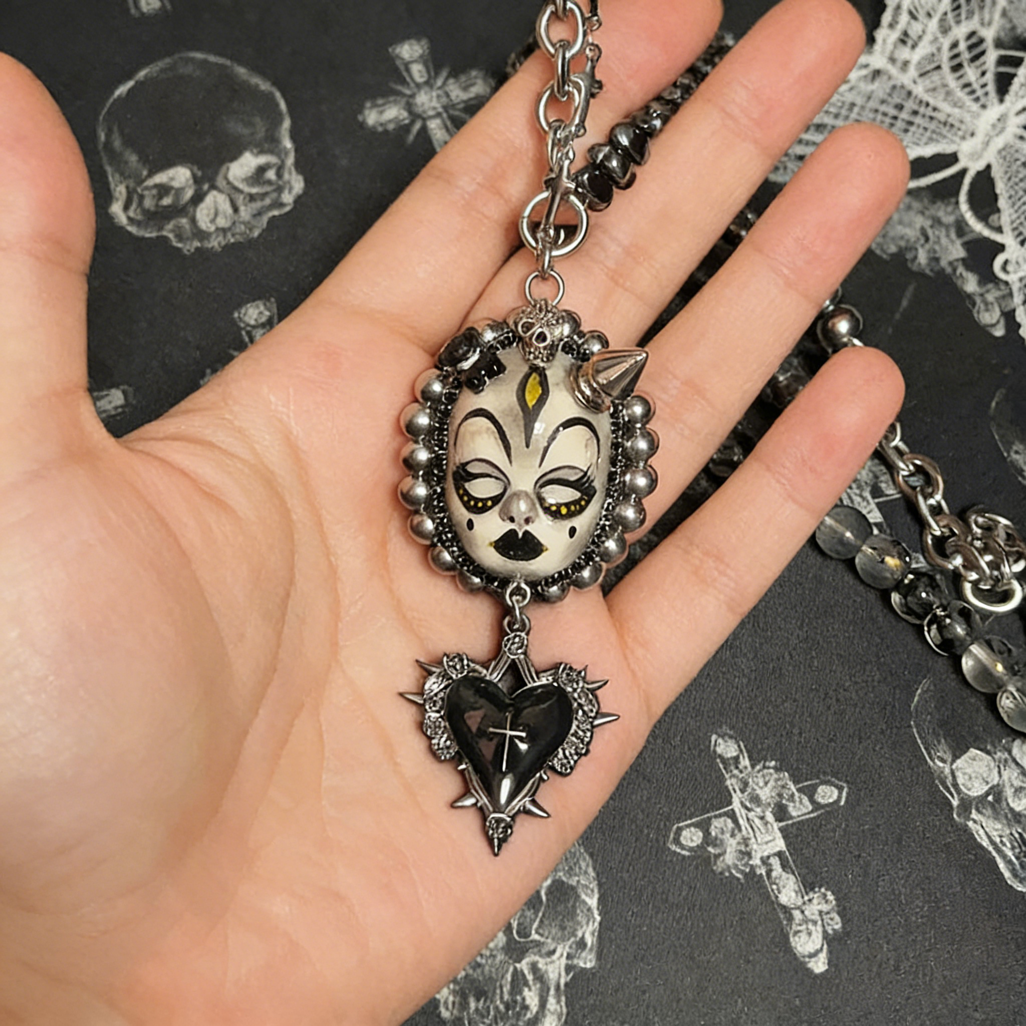 Black Heart Nightmare Slumber Necklace