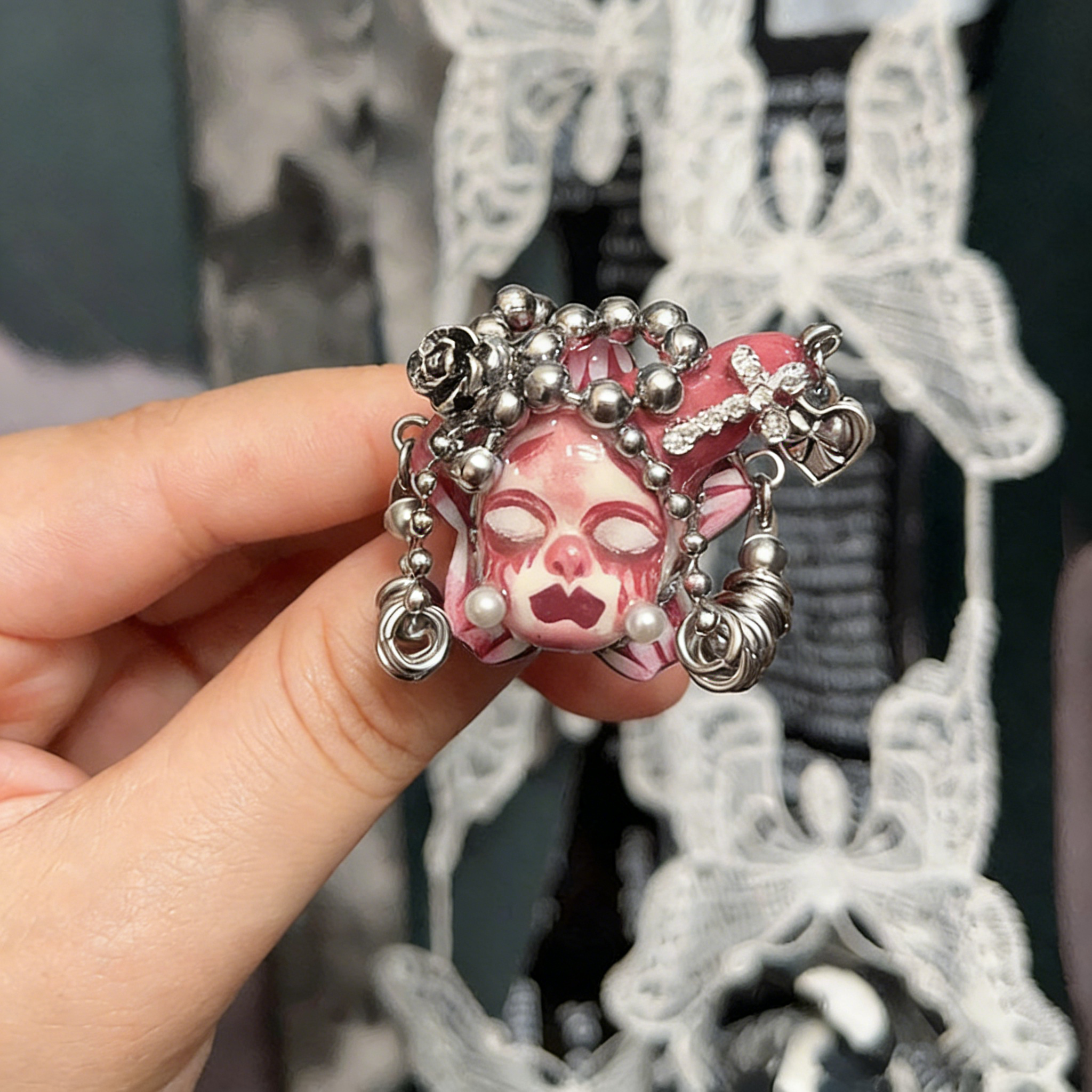 Bloody Rose Metal Ring