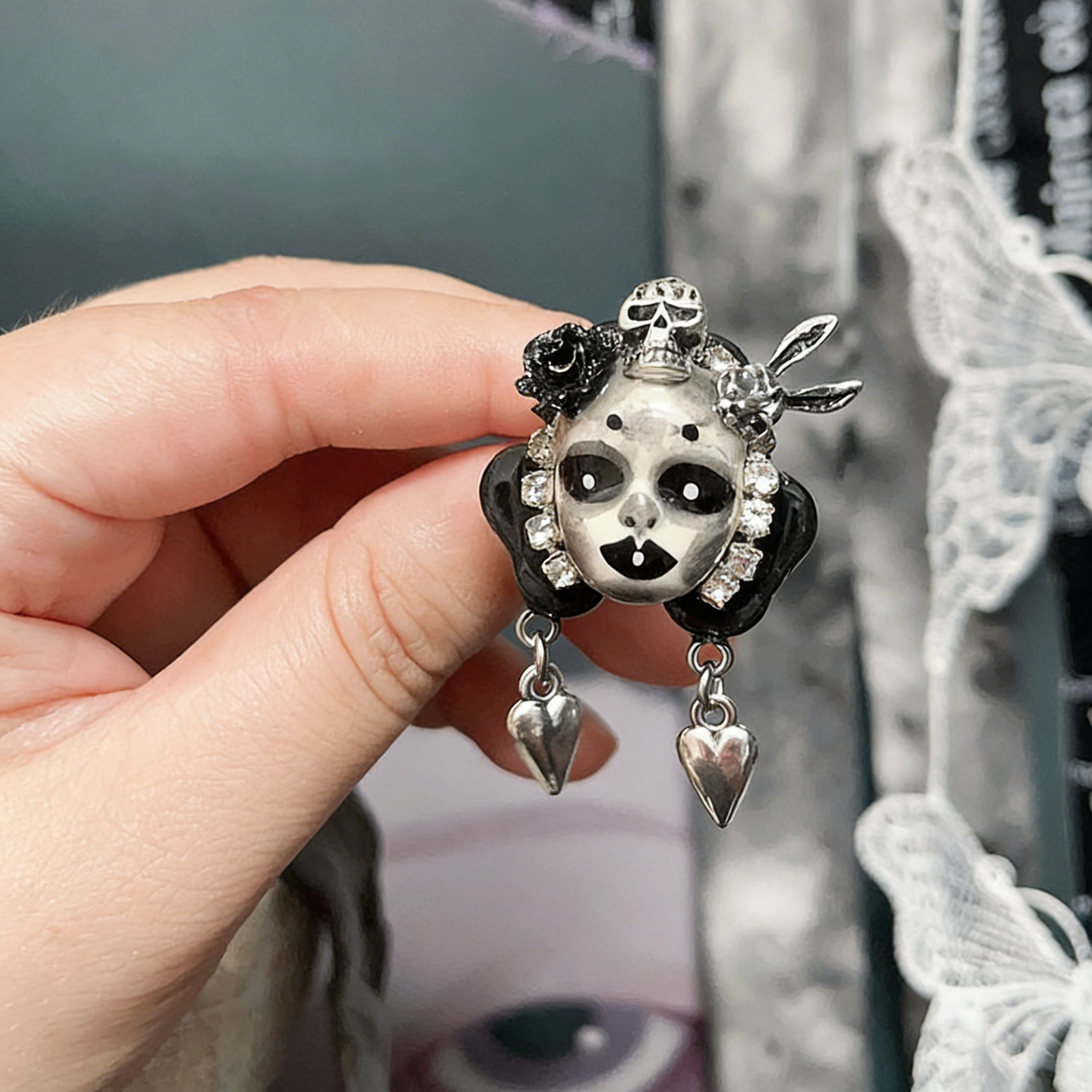 Black and White Skull Bunny Rose Ring