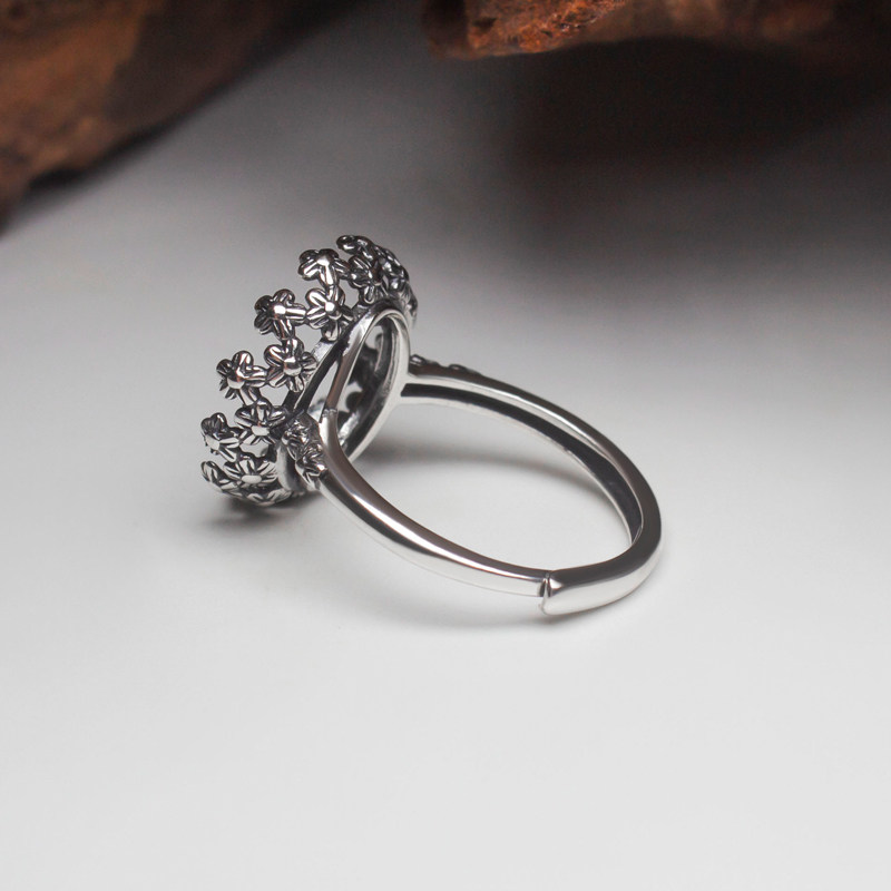 Anello in acciaio inossidabile a forma di corpo 3D