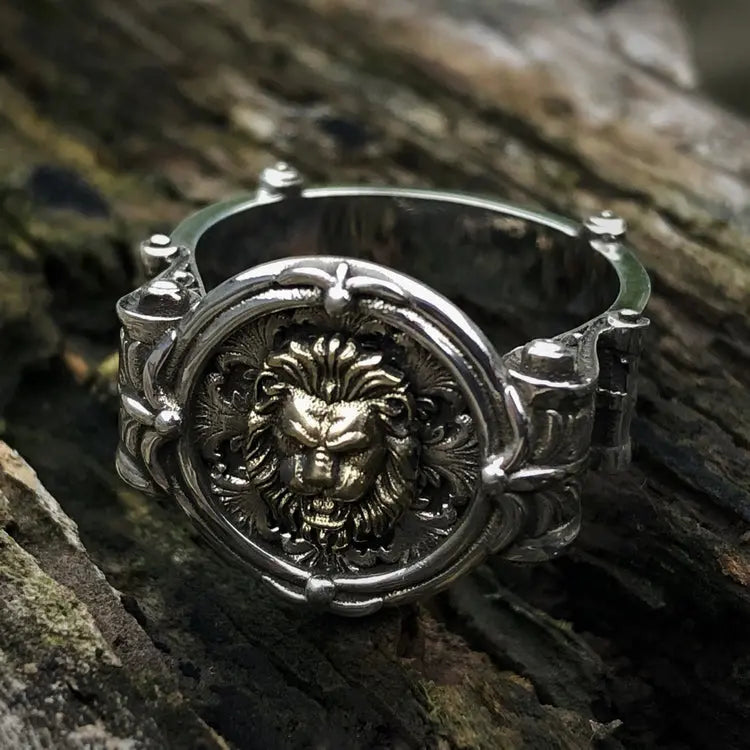 Baroque Lion Signet Silver Ring - Vrafi Jewelry