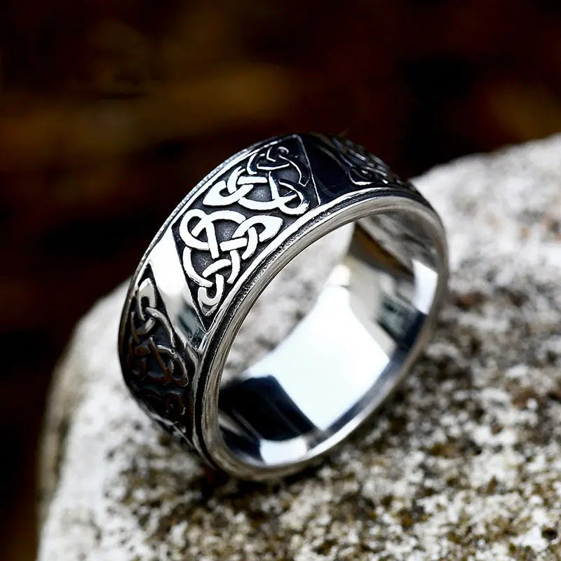 Celtic Knot Stainless Steel Ring VRAFI