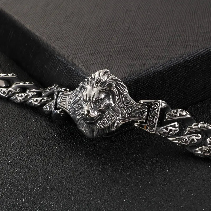 Curb Link Lion Head Stainless Steel Bracelet - Vrafi Jewelry