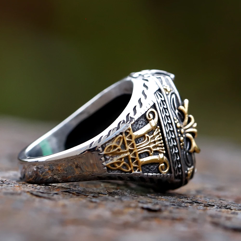 Geometric Crown Totem Green Zircon Ring for Men