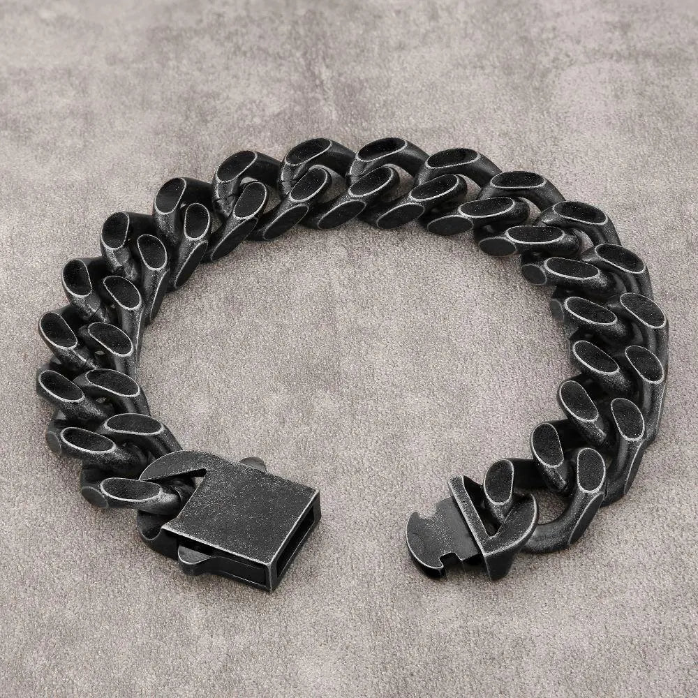 Heavy Curb Link Blackened Stainless Steel Bracelet VRAFI