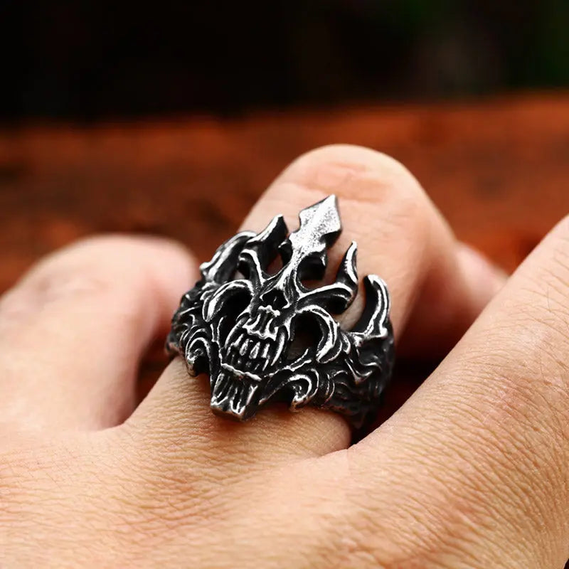 Hollowed Punk Skull Stainless Steel Ring - Vrafi Jewelry