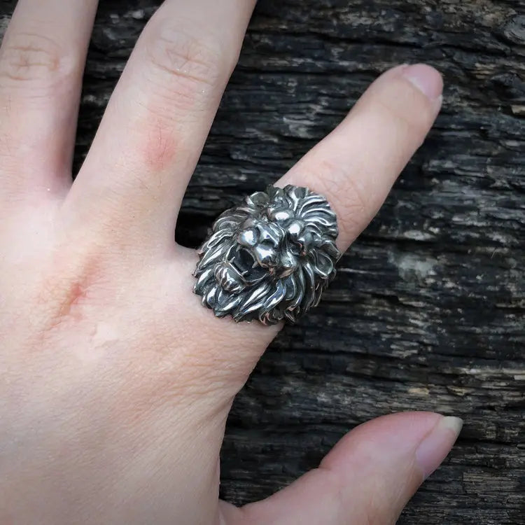 Lion Head Silver Ring - Vrafi Jewelry