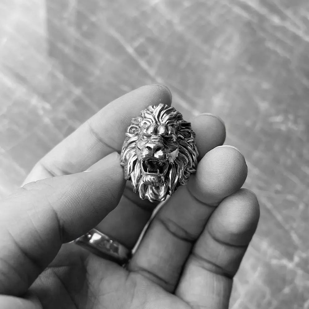 Lion Head Silver Ring - Vrafi Jewelry