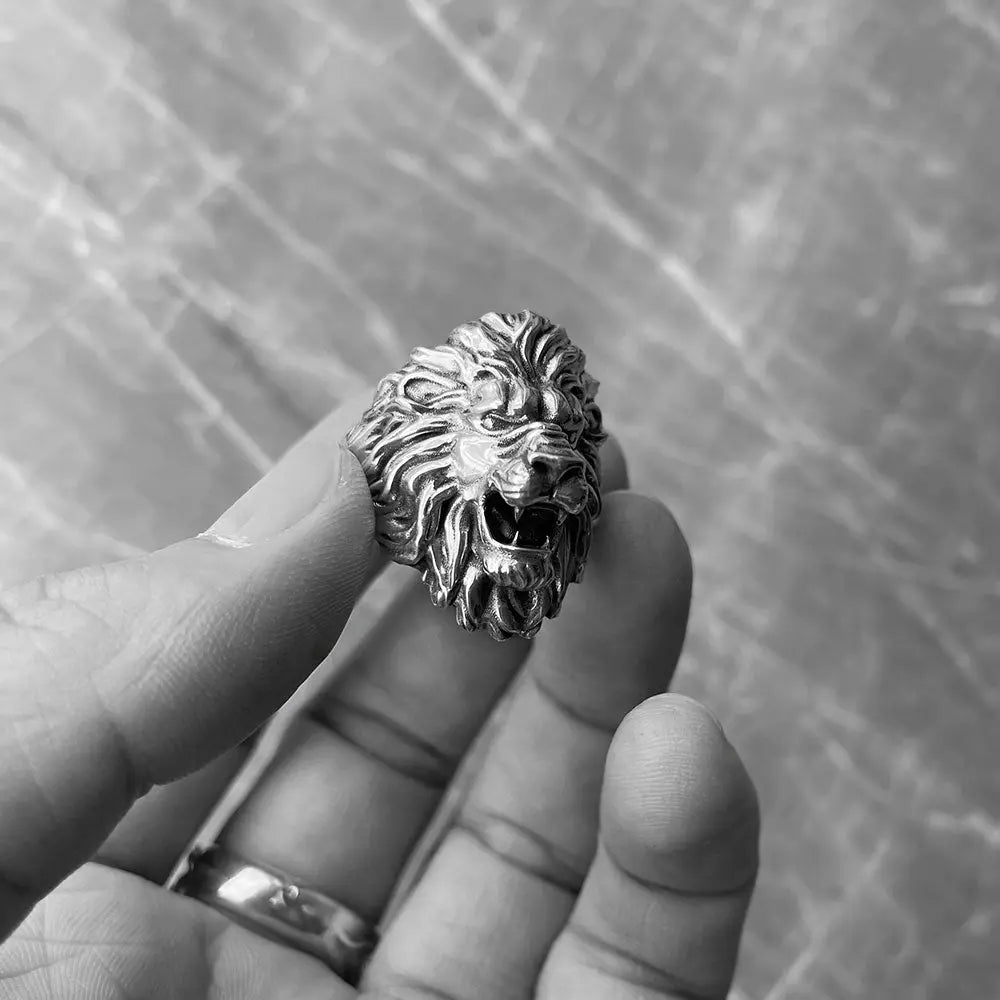 Lion Head Silver Ring - Vrafi Jewelry