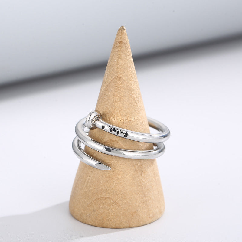 Anillo de acero inoxidable con forma de cuerpo 3D