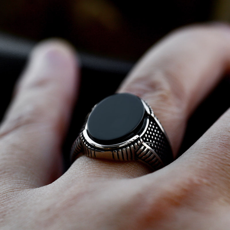 Men's Retro Fashion Stainless Steel Black Agate Ring