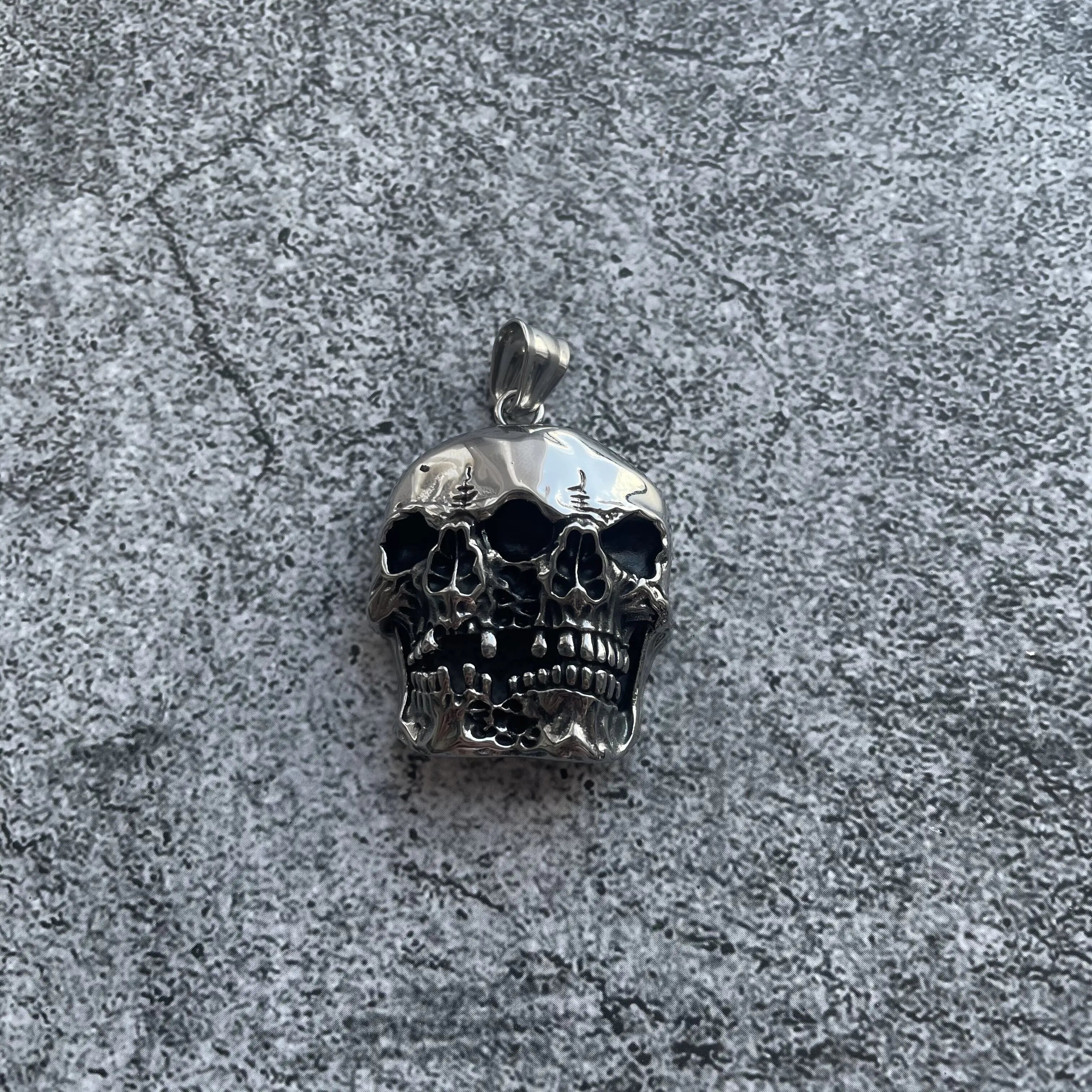 Merging Skull Stainless Steel Pendant VRAFI