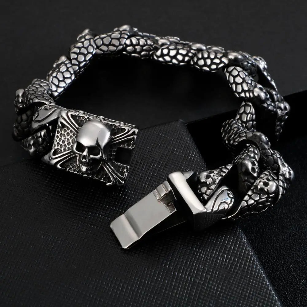 Mottled Skull Curb Link Skull Bracelet - Vrafi Jewelry