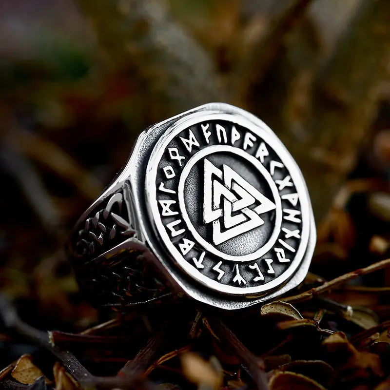 Nordic Valknut Stainless Steel Ring - Vrafi Jewelry