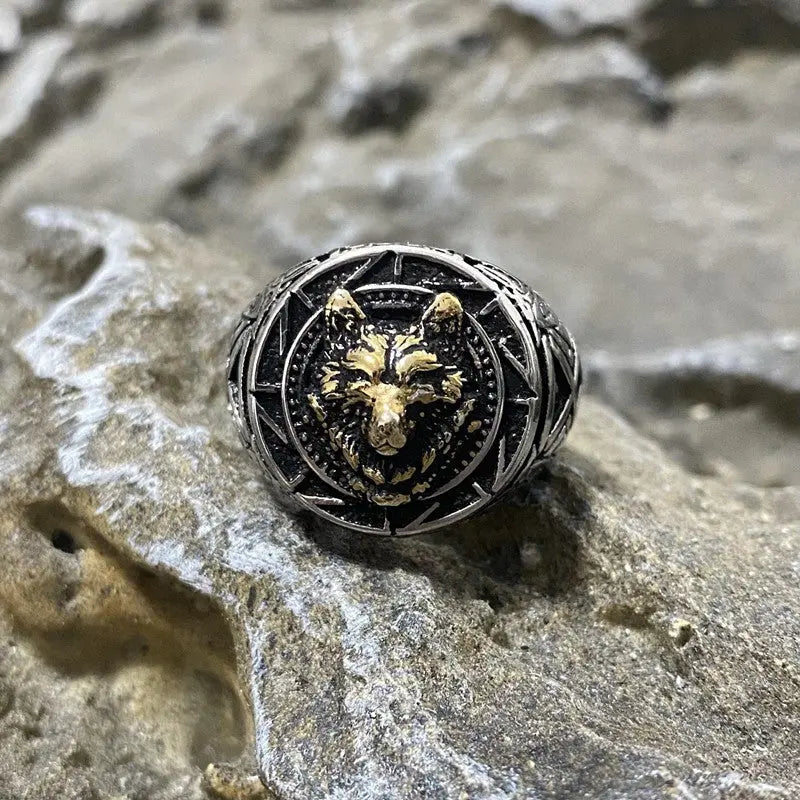 Nordic Wolf Head Signet Stainless Steel Ring VRAFI